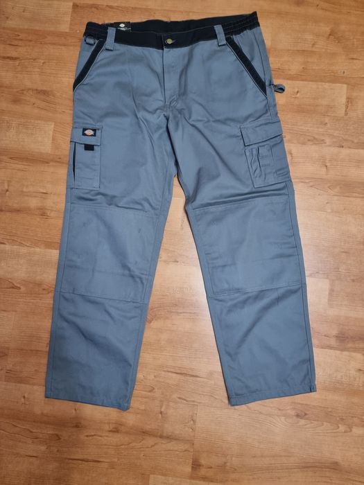 Продам новые рабочие штаны фирмы Dickies