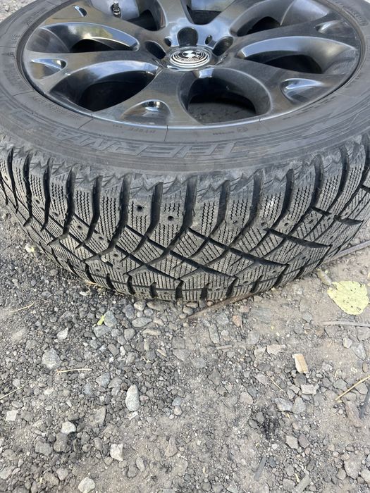 Продам колеса бмв. R19