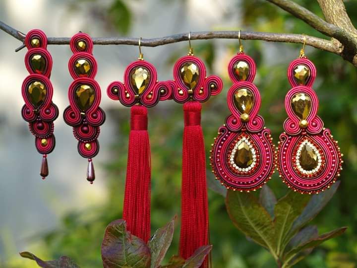 Kolczyki sutasz wiśniowe z cyrkoniami