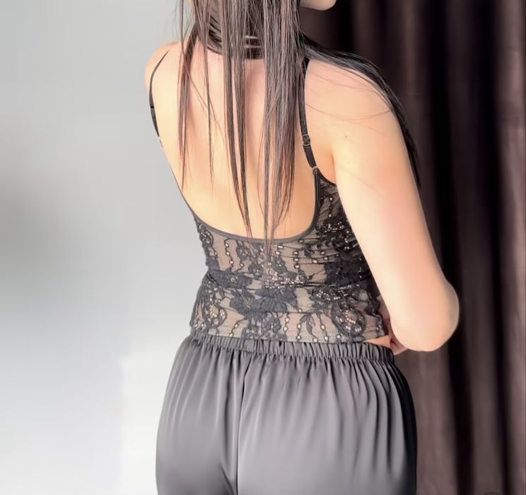 Кружевной топ черный