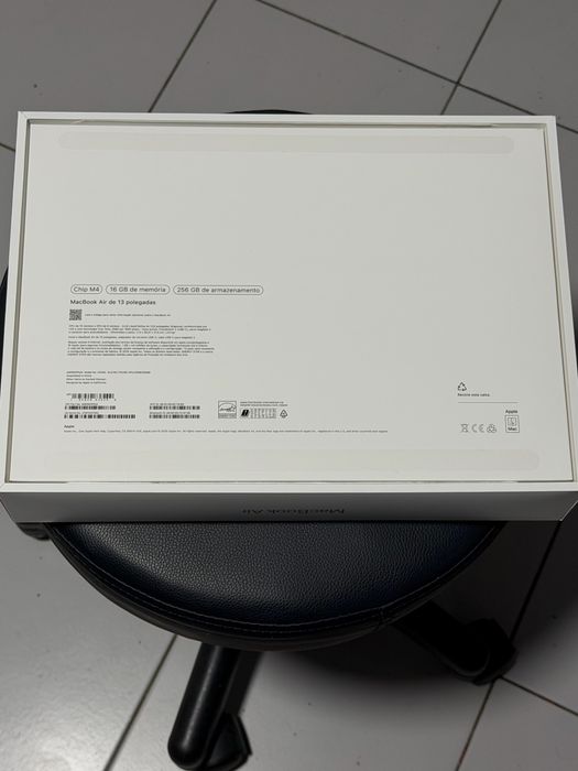 Macbook Air M4 16/256gb 13.6’