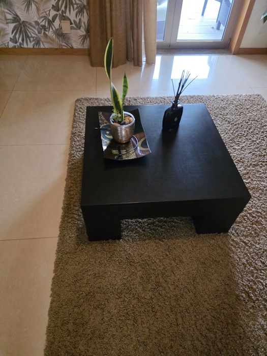 Móveis de sala, mesa e cadeiras