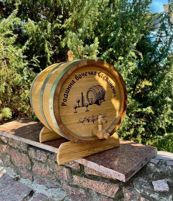 Дубова бочка дубові бочки діжка для алкоголю вина віскі коняка діжки