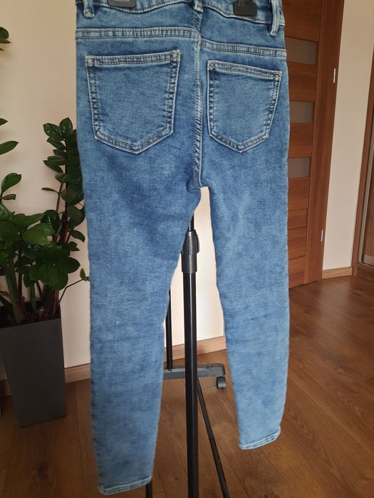 Spodnie   jeansy