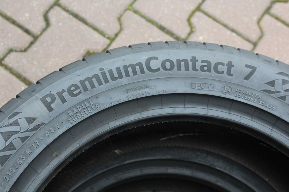 215 55 R17 Continental Premium Contact 7
