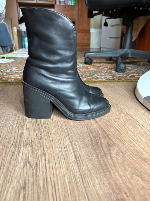 Шкіряні зимові ботильйони