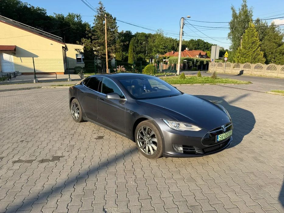 Tesla Model S 85D MCU2 | SC01 darmowe ładowanie | CCS