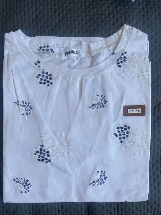 Жіночі трикотажні футболки