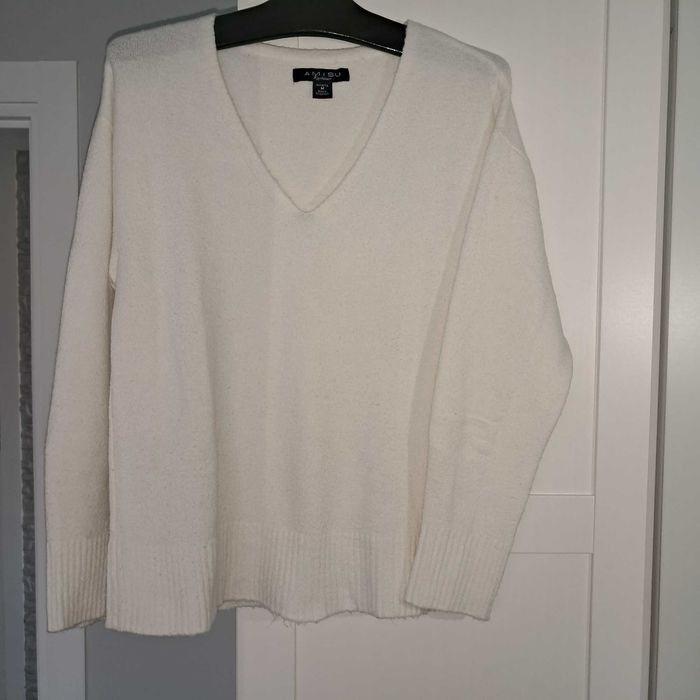 Sweter damski biały