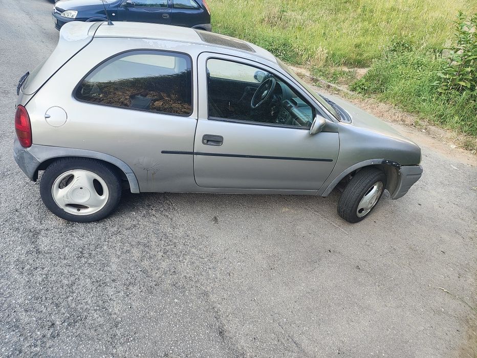 Opel corsa B 1.5TD 1994