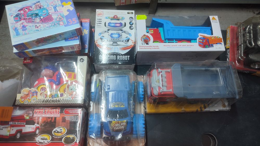 Zabawki mix jarmark festyn loteria odbiór osobisty