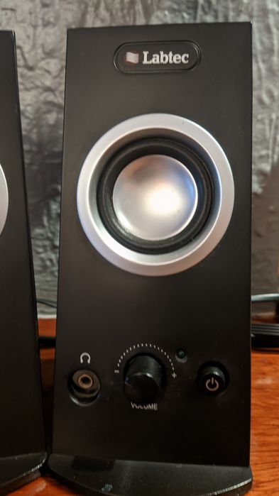 Colunas Estéreo Labtec