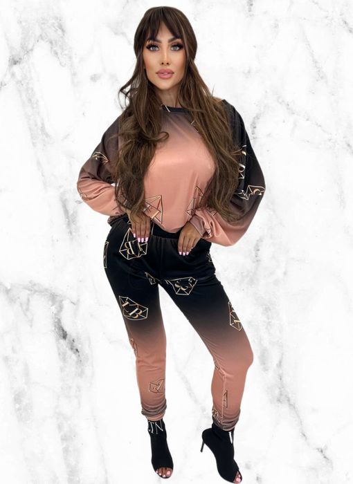 Elegancki komplet dres welurowy diament kolory Lola bianka