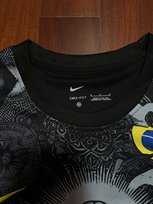 Camisola Brasil Nike Edição Especial Cristo Redentor - Preta/Cinza