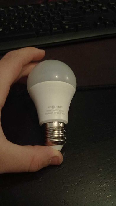 Żarówki LED 24V 6500K 10W E27