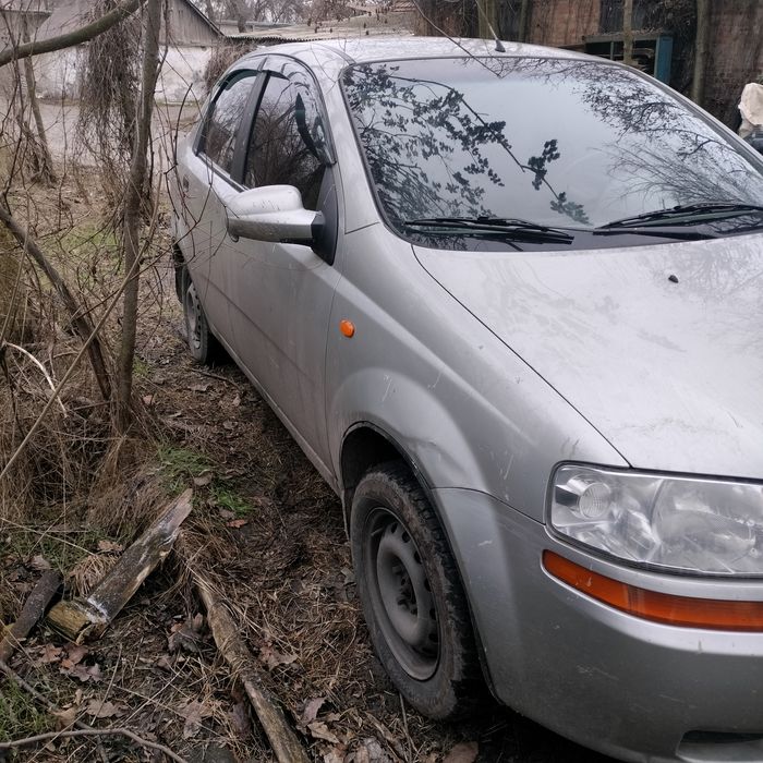 Chevrolet aveo  2005