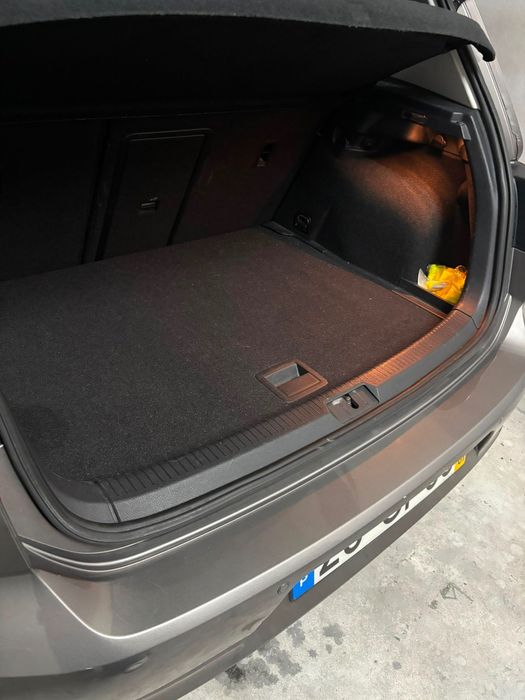 VW Golf VII 1.6 TDI BlueMotion 110cv | Muito Estimado