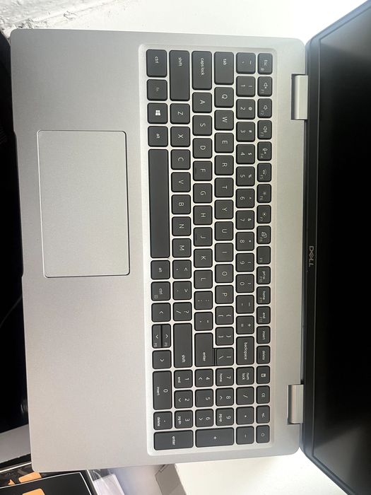 Dell Latitude 5520