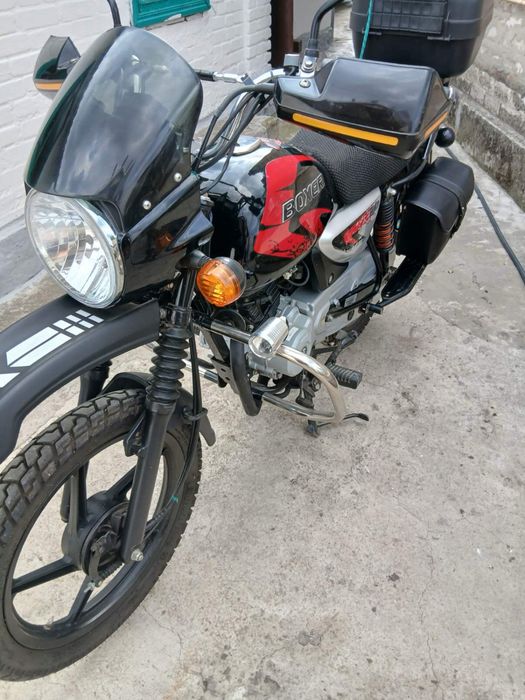 Мотоцикл Bajaj Boxer 150X