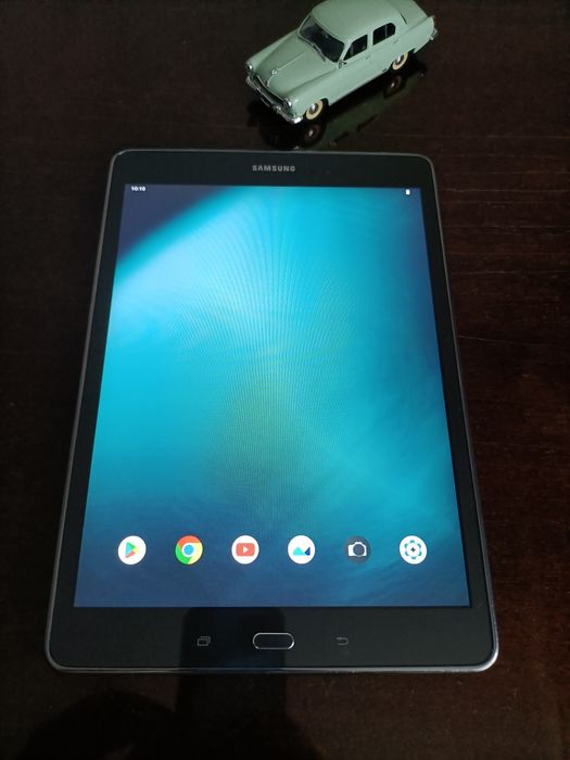 Планшет Samsung Galaxy Tab A T550