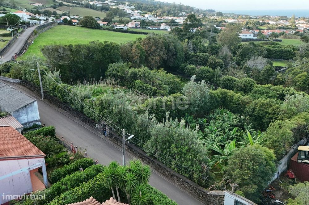 Terreno Rústico com Potencial Urbanizável – Capelas, Ponta Delgada