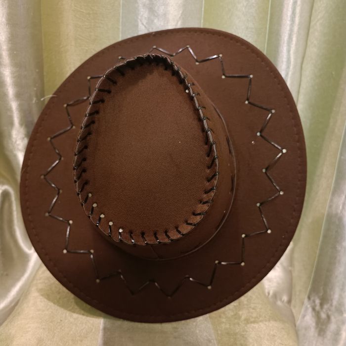 Ковбойская карнавальная шляпа