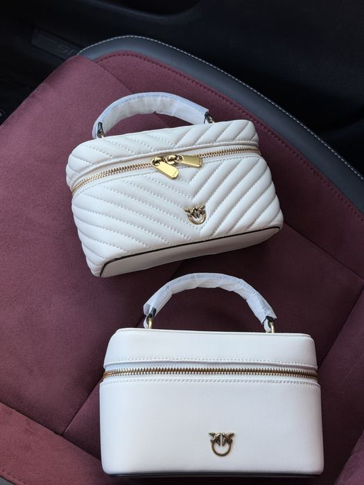 Сумка Pinko біла Vanity soft mini