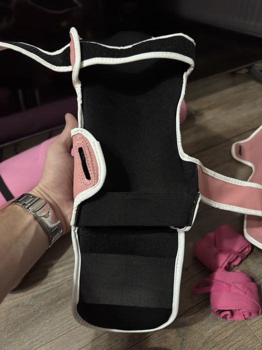 Zestaw do kickboxingu / MMA / Sporty walki. Okazja