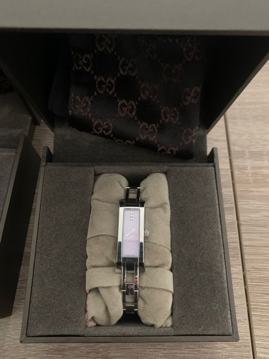 Relógio Gucci com Diamantes