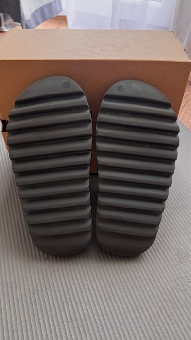 Yeezy Slide Onyx