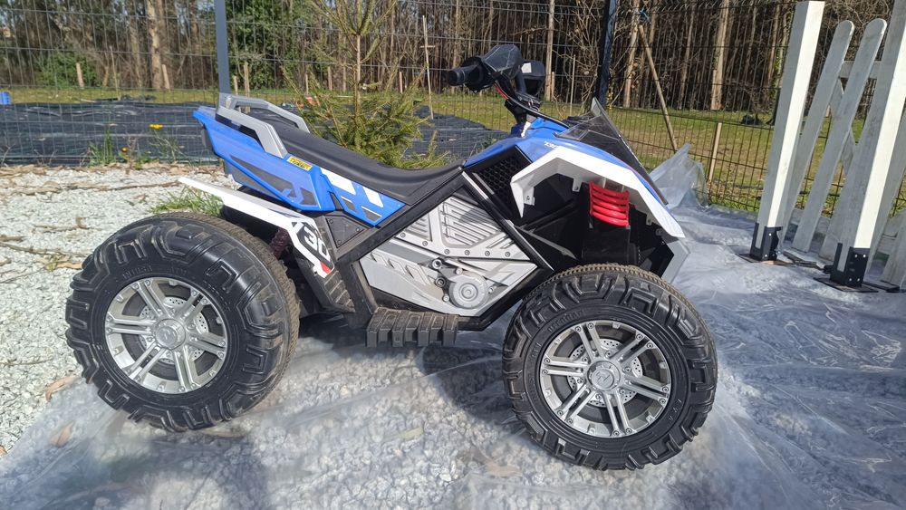 Mota elétrica de criança