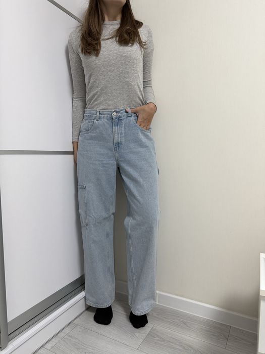 Голубые джинсы 42 размер