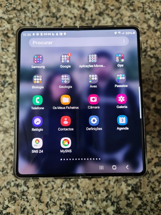 Samsung Galaxy Z Fold 5 512gb 
Como novo
Completo na caixa
Garantia 
O