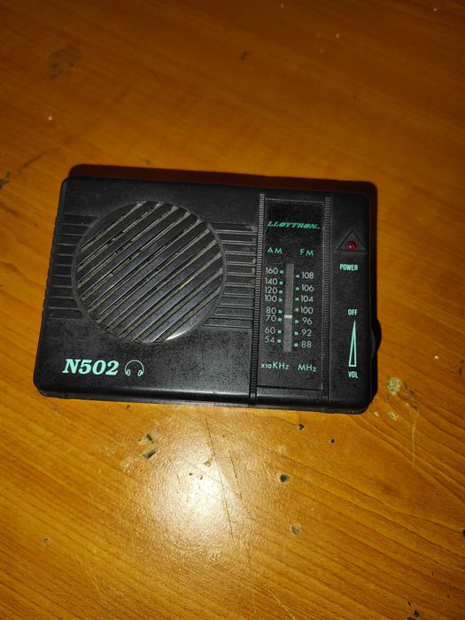 radio walkman FM/AM