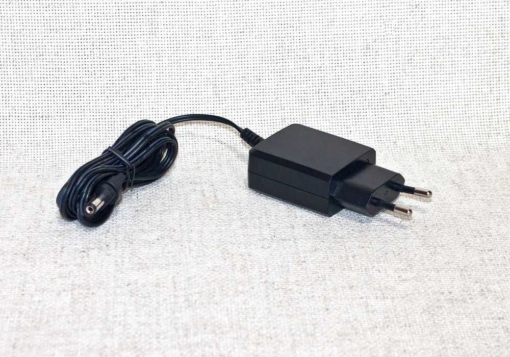 Адаптер 22V 0,5A для беспроводного пылесоса SilverCrest SHSS 18 B1 (Германия) - НОВЫЙ!