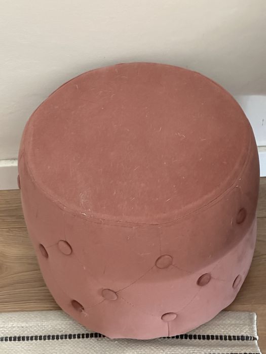 Banco cor-de-rosa64553063114753121