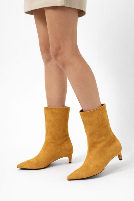 руді трендові ботильйони під замш