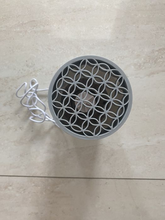 Urzadzenie do mycia pedzli