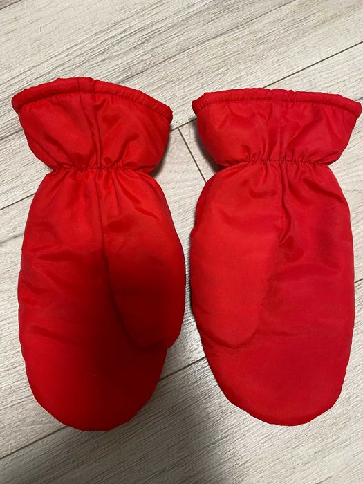 Красные большие рукавицы на меху Aquila