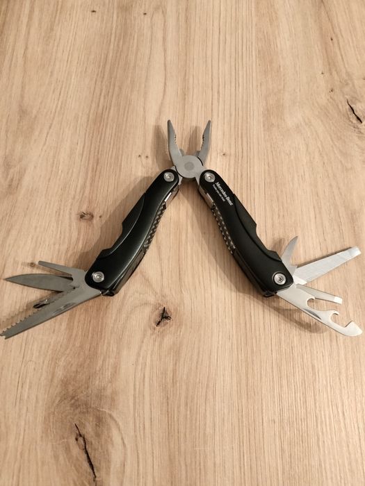 Multitool Mercedes nowy