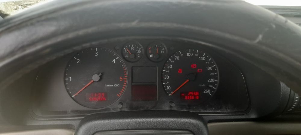 Vendo Audi A4 1900 TD