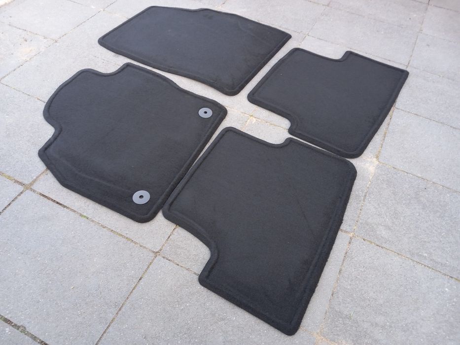 Dywaniki welurowo gumowane Oryginał Seat Arona Ibiza 6F