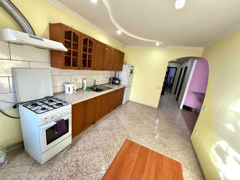 Продаж 3-кім. квартири. вул. Зелена-Жасминова-Новобудова Карпатбуд