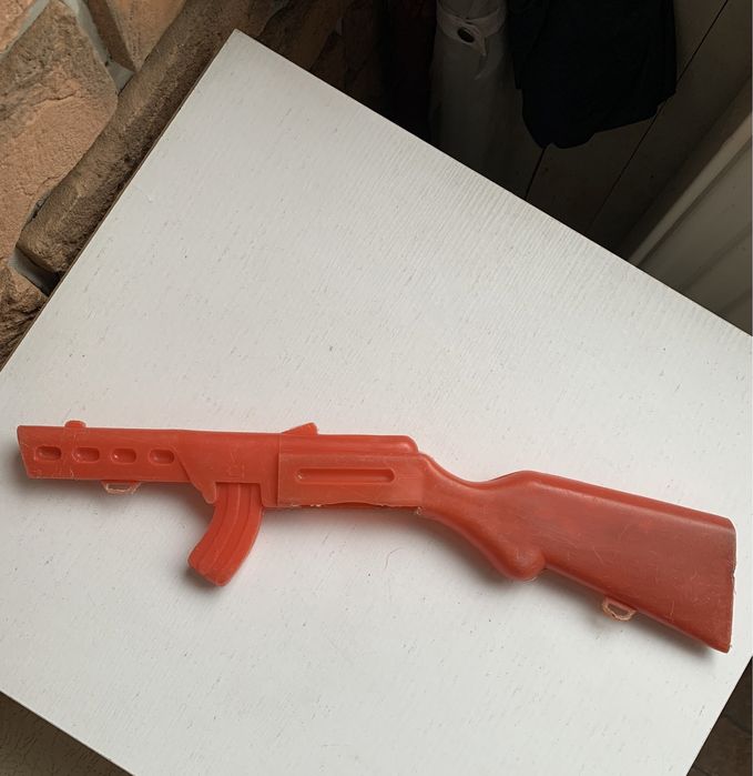 Іграшковий автомат зброя