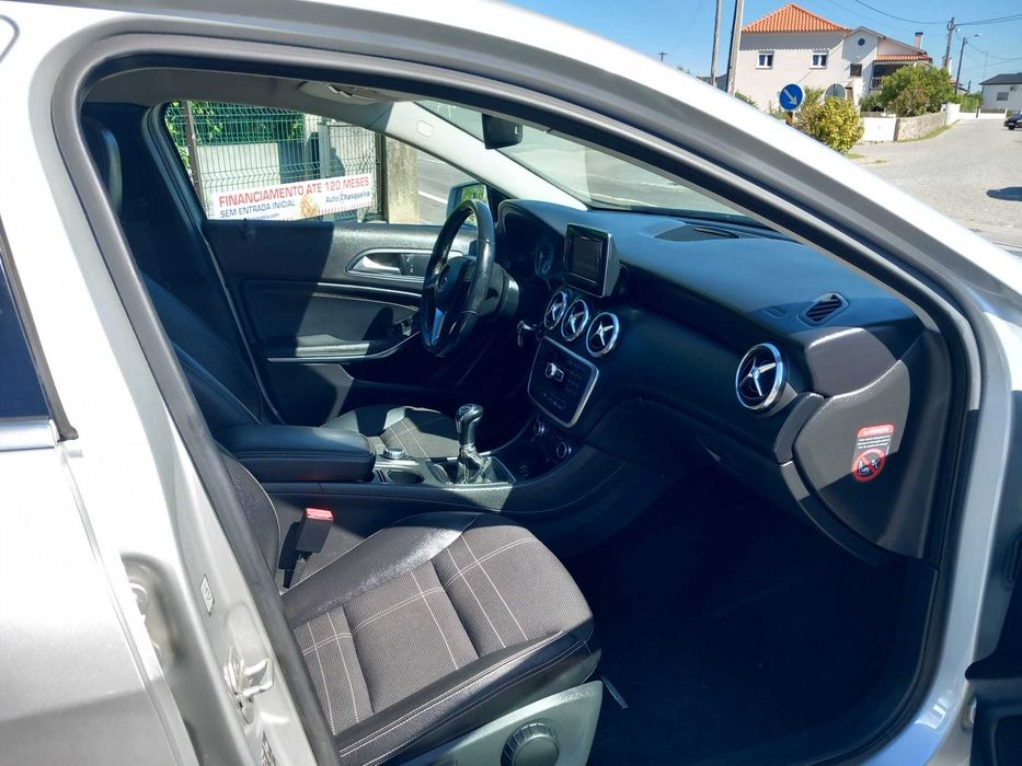 MERCEDES-BENZ A200 CDI URBAN 2013