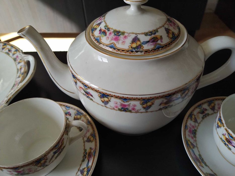 Conjunto porcelana fina SP Coimbra. Anos 1922/36