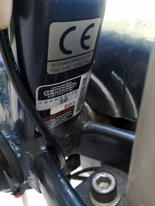 Електровелосипед, колеса 28 дюймів, акумулятор в алюмінієвій рамі