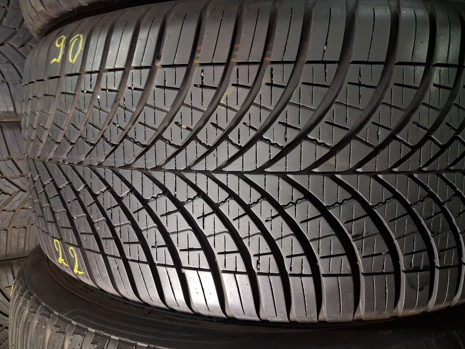 245/40 R19 Goodyear Vector 4Seasons Gen-3 Комплект, Всесезонні Шини