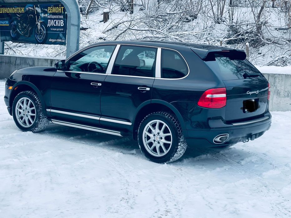 Porsche Cayenne 93т.км. Без подкрасов. Идеальный.