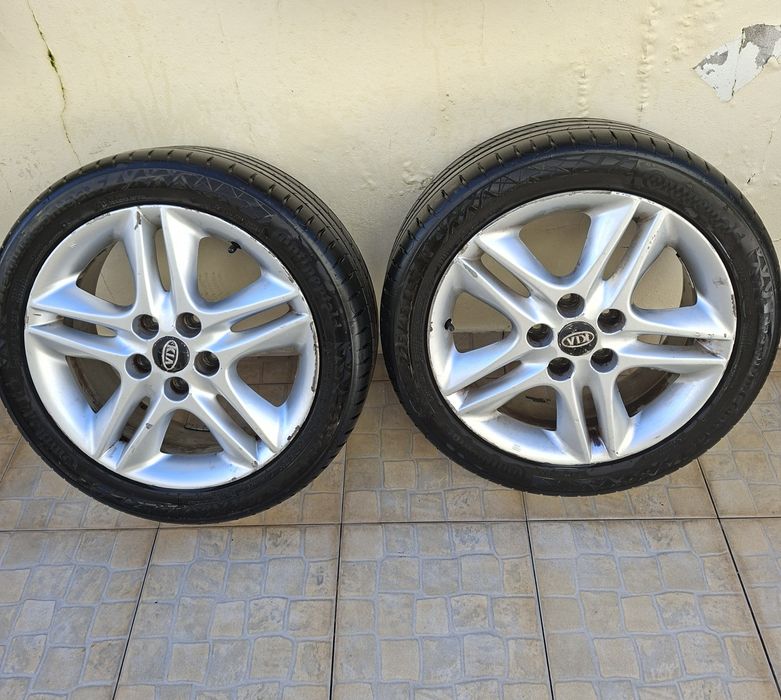 Pneus  225/45*17 Birdgestone